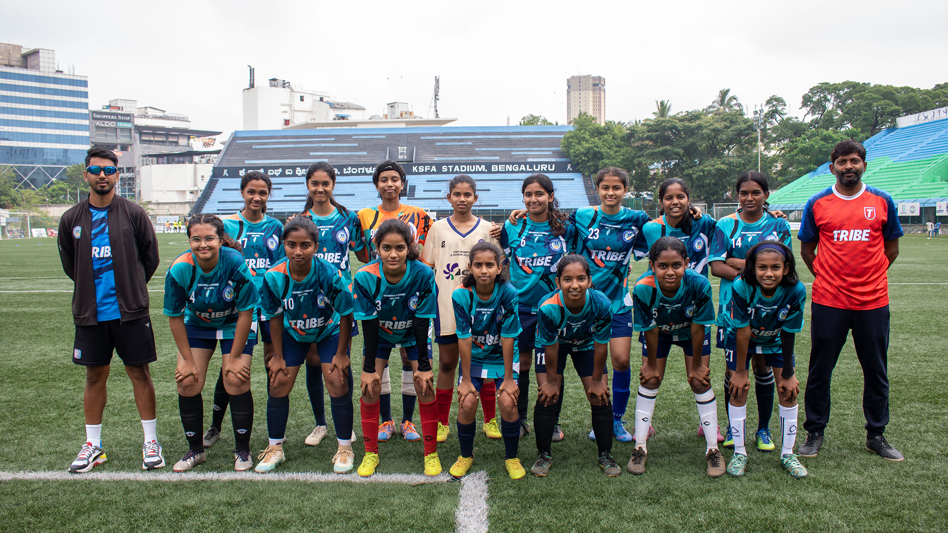 WOMEN TEAM